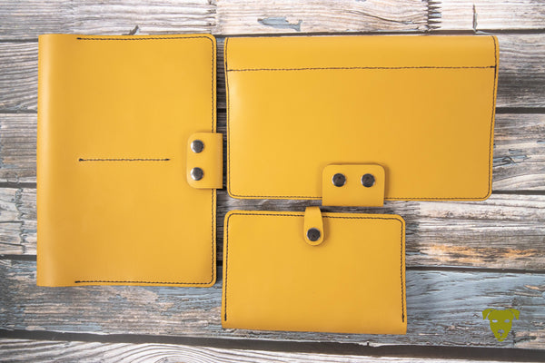 Travel Wallet CORN YELLOW