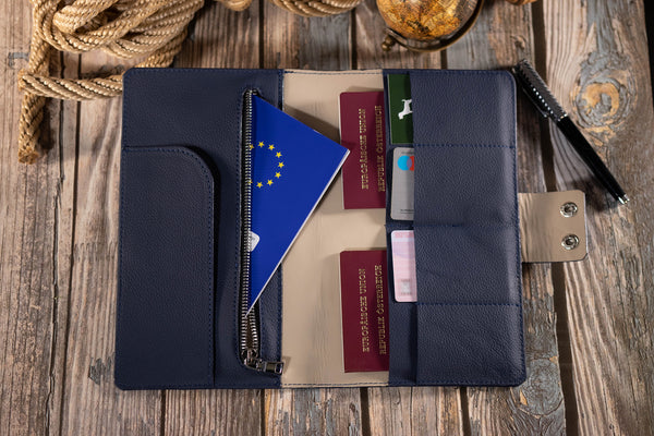 Travel Wallet NAVY